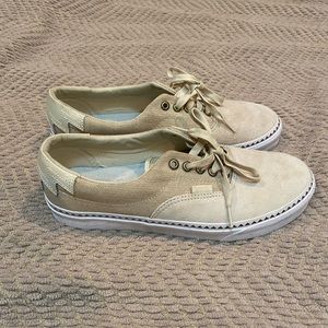 EUC limited edition vans sz 10